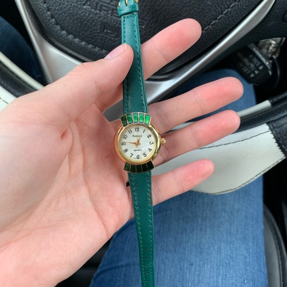 Rumours Quartz Watch - Picture 2 of 2